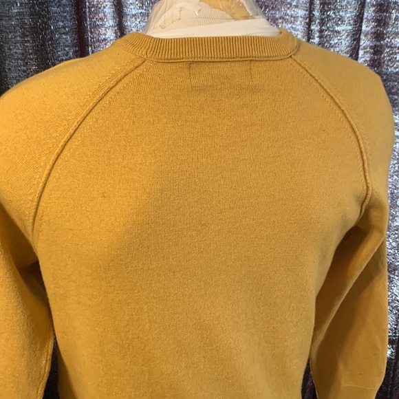 Italian Wool Sweater! - Picture 5 of 10